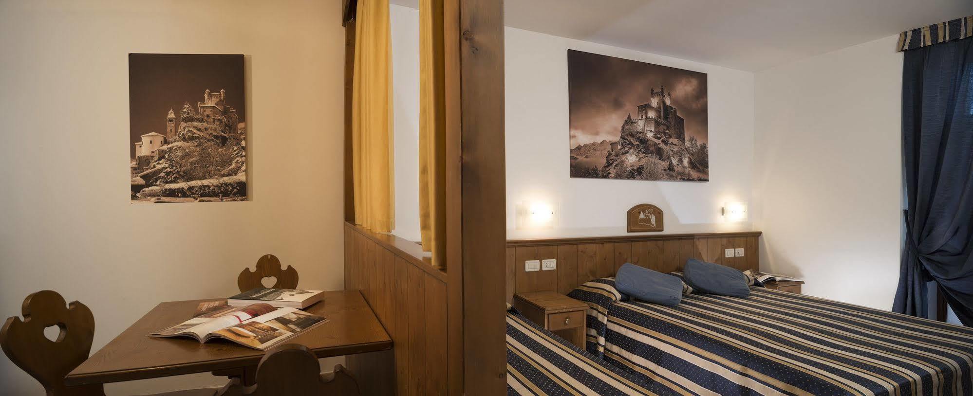 Hotel Residence Chateau เซนต์ ปิแอร์ ภายนอก รูปภาพ